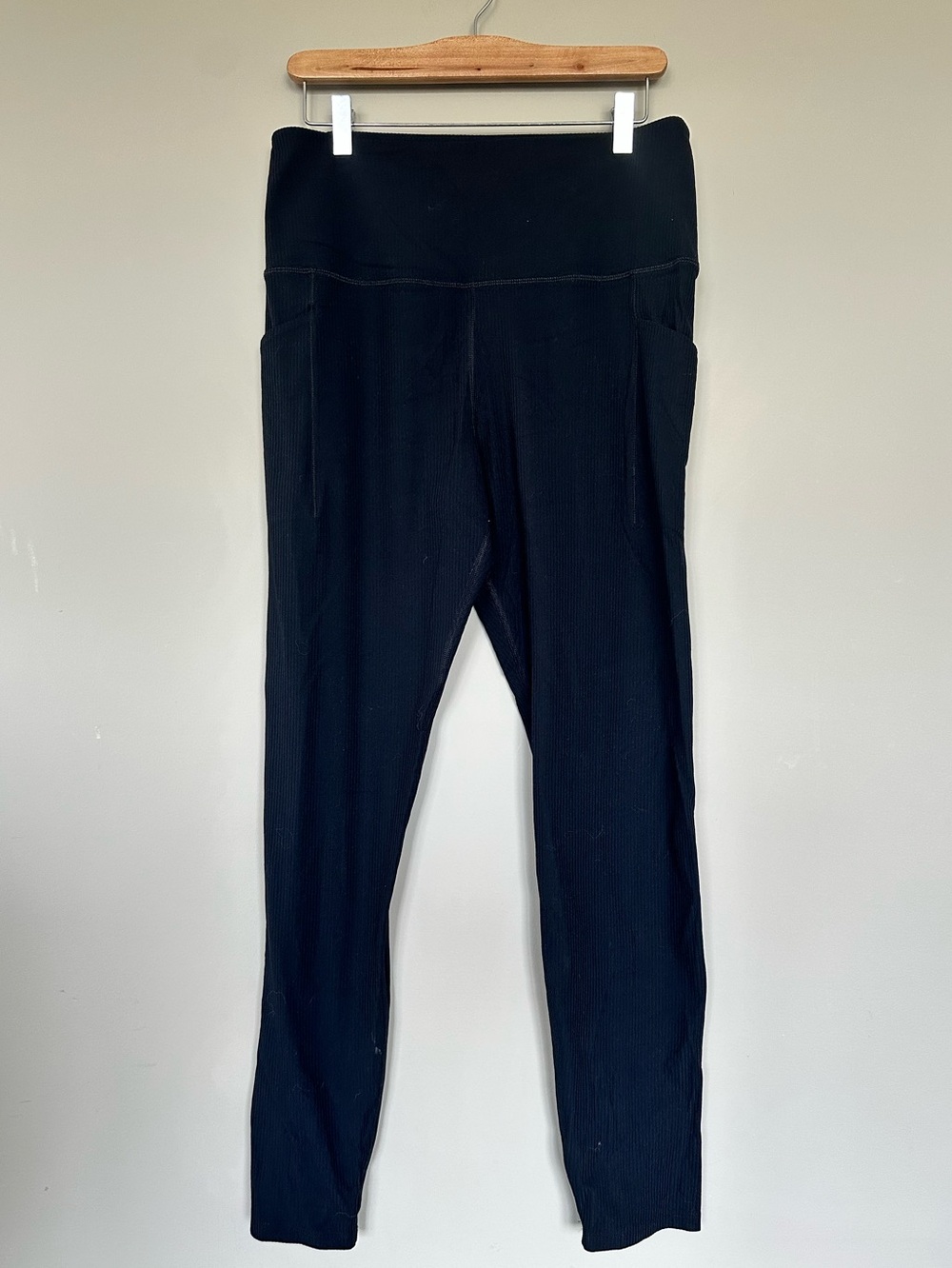 Tuff Athletics Black High-Waisted Ribbed Leggings
